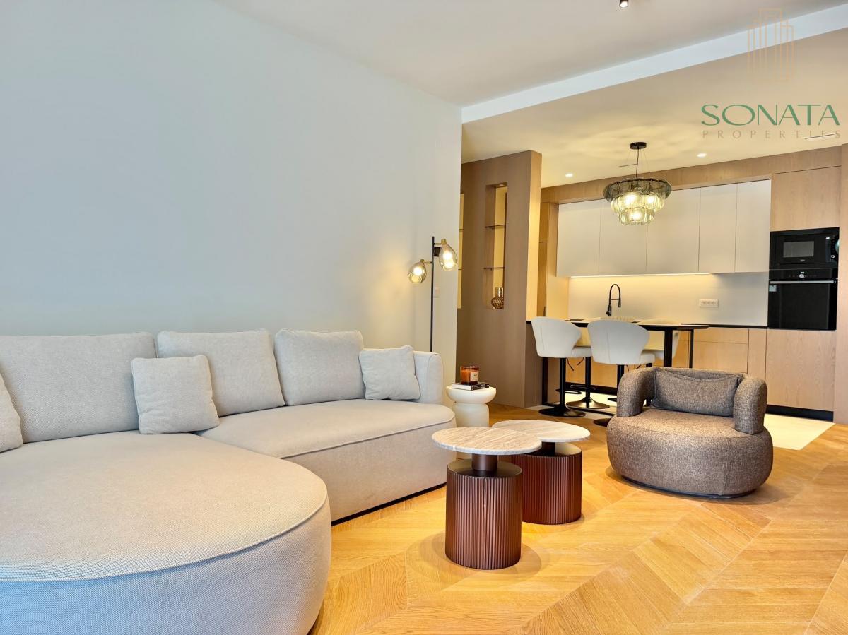 Bw Riviera, Premium enterijer
