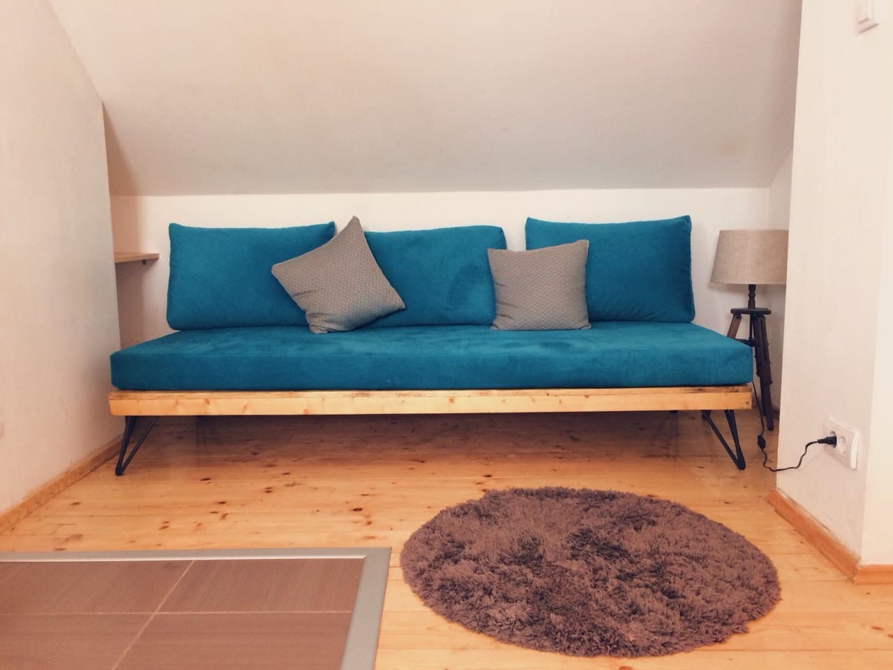 Stan idealan za investiciju-Maksima Gorkog kod Kalenića | Retko u ponudi | 37m²
