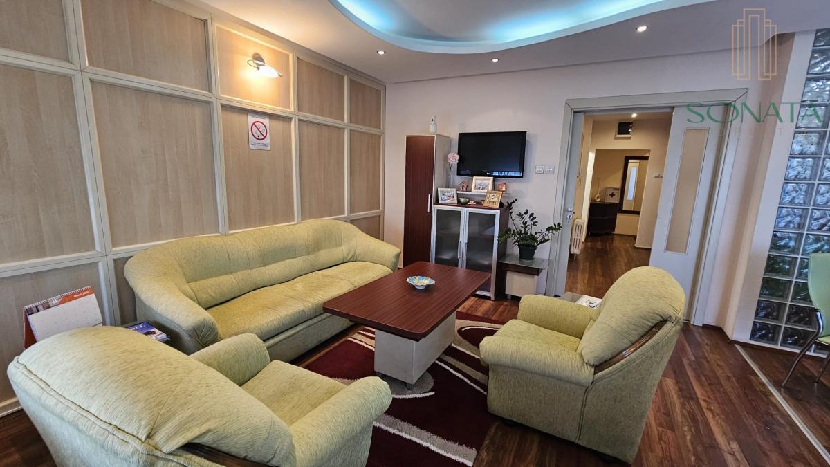 Na prodaju četvorosoban stan – 85 m²,IV sprat ,CG,Terasa