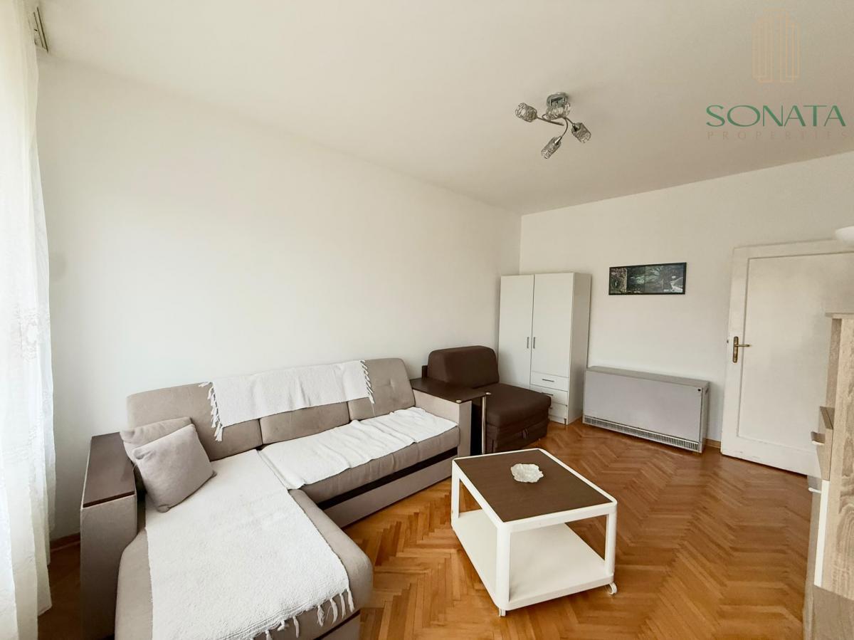 Odličan 1.0 stan-Paviljoni